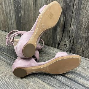 Valentino Suede (pale pink) Gladiator Sandals Womens Sz 7
